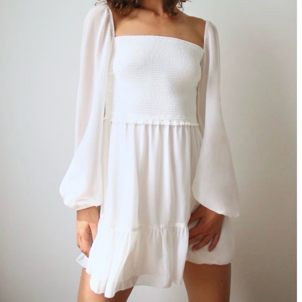 NWT Wilfred Tempest Mini Dress Smocked Chiffon Long Sleeve White Size S Aritzia
